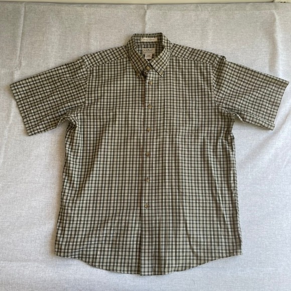 L.L. Bean Men's Plaid Short Sleeve Button Down Shirt Wrinkle Resistant Sz Large - Picture 1 of 12